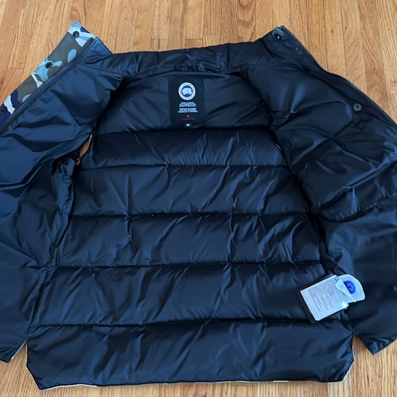 Canada Goose limited edition Vest - Picture 6 of 9